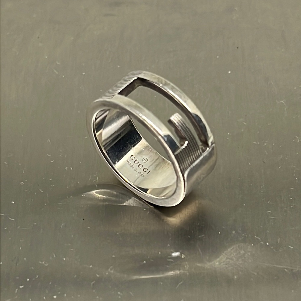 Authentic Gucci sterling silver made in Italy band ring